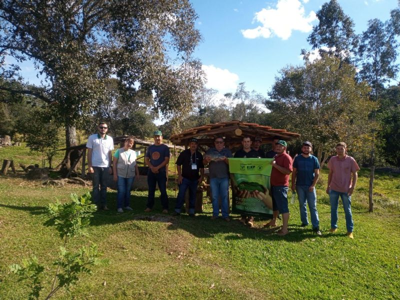 Sindicato Rural de Guarapuava promoveu cursos de Panificação e Apicultura