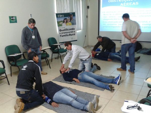 Sindicato Rural e Senar realizam curso de Primeiros Socorros